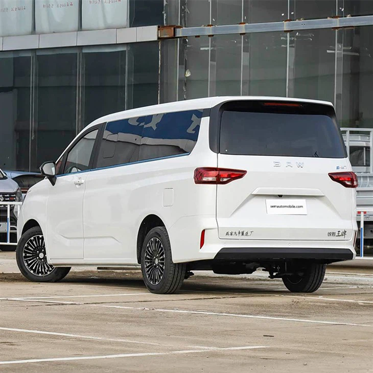BAW M7 Electric MPV PHEV Vehicles 