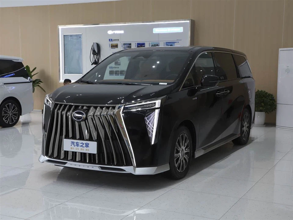GAC Trumpchi E9 RHD MPV