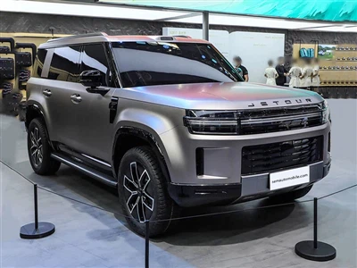 Flagship Off{0}}Ra mắt SUV đường trường Jetour T8 với hệ thống lái thông minh